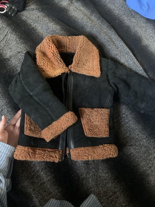 Дублёнка на мальчика 2-3 годика. (Натур-ая) Стильно. Тепло. Мягко