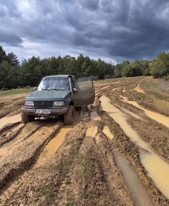 De vânzare Suzuki Vitara