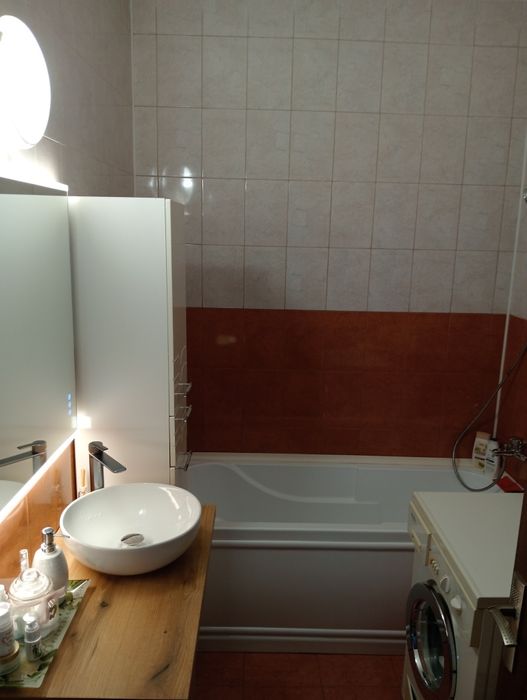 Vând apartament 2 camere