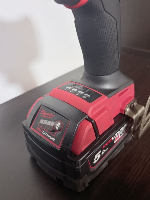 Milwaukee M18 FIW2P12-502X – Cheie de impact compactă 1/2” FUEL – NOUĂ