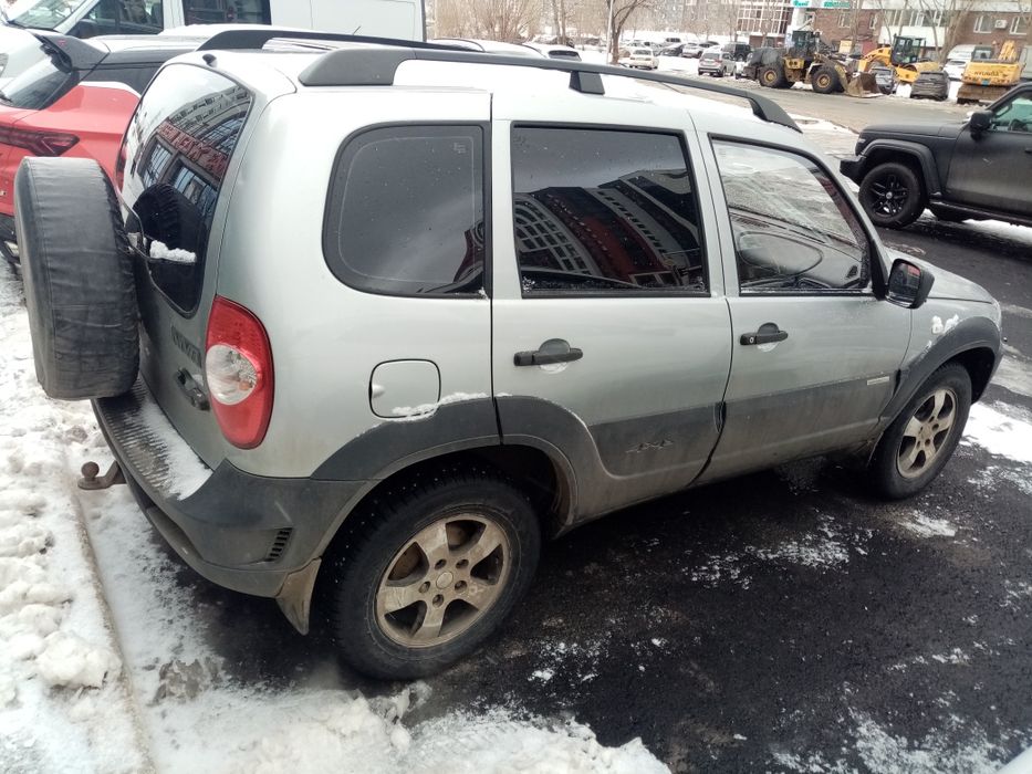 Продам Шевроле Нива 2123