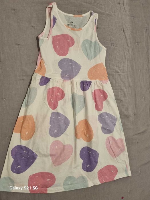 3 Rochite h&m 122/128