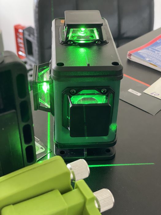 Лазерный уровень 4Д