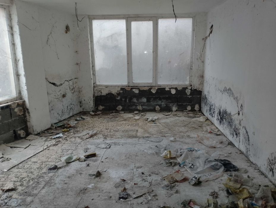 Дава се под наем Офис в Бургас, Меден рудник - зона А - 120 кв.м за 125 € - Снимка #5