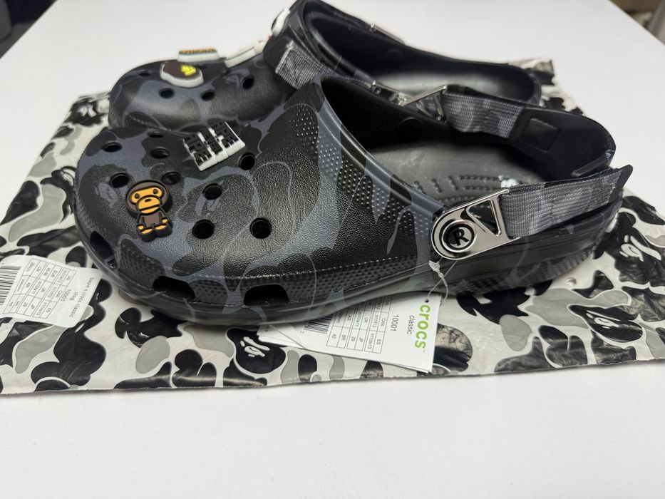Crocs Bape black