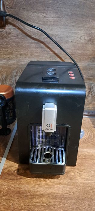 Продавам кафе машини