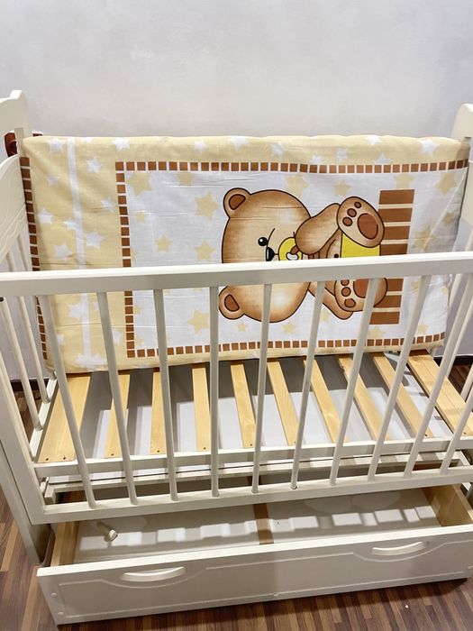 Продам манеж в идеальном состоянии