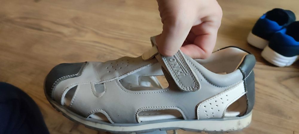 Естествена кожа сандали