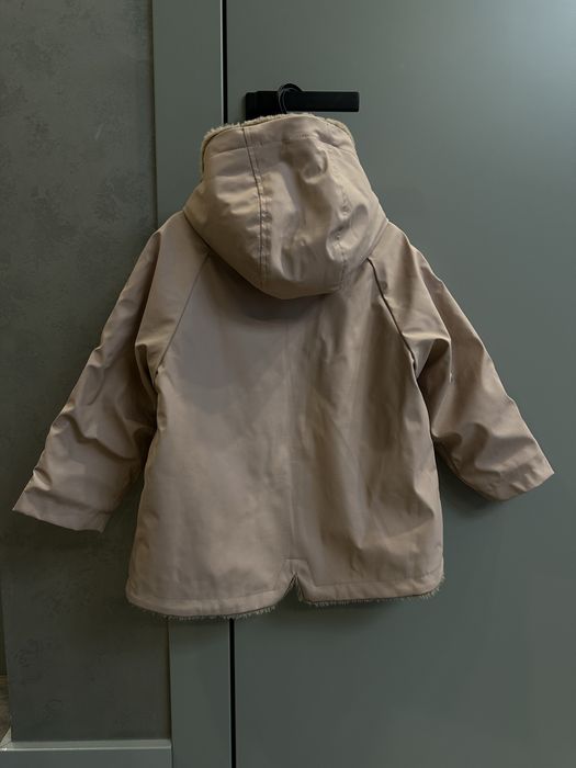 Демисезонная крутка для девочки