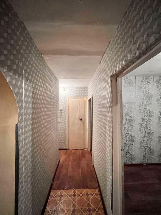 Продам 4 комнатную квартиру на Жазире