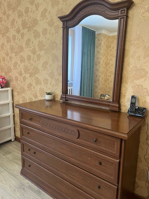 Продам мебель для спальной