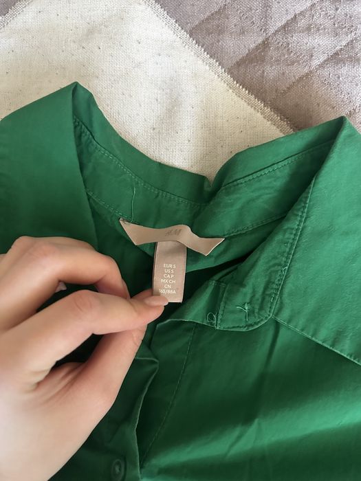 Зеленая рубашка H&M