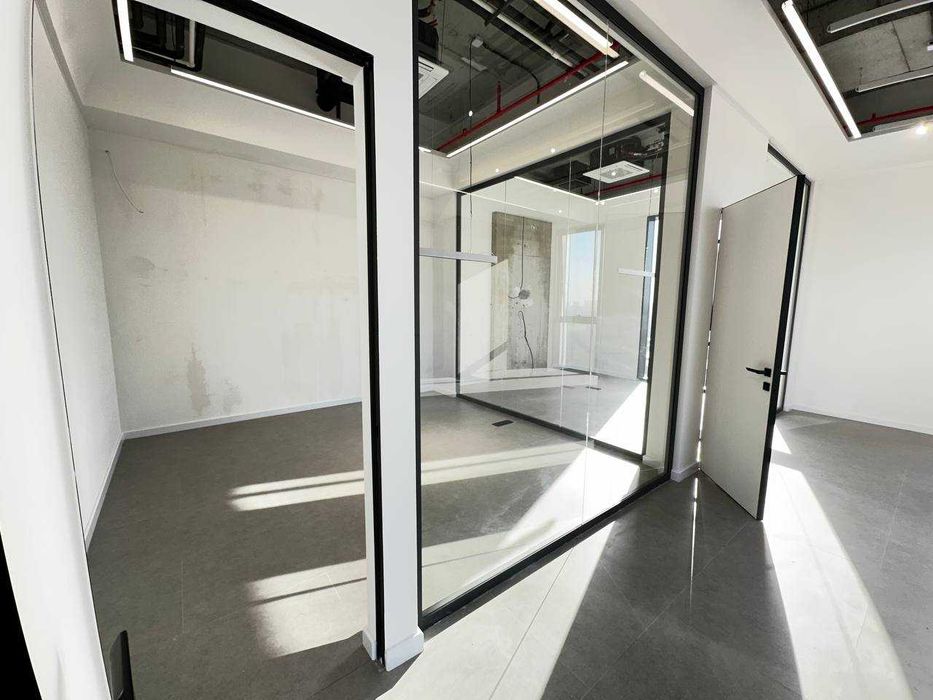 Аренда офиса 98 кв в бизнес центре TRILLIANT Tower 2