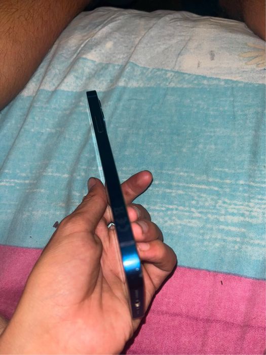 Iphone 12 blue, inca in garantie