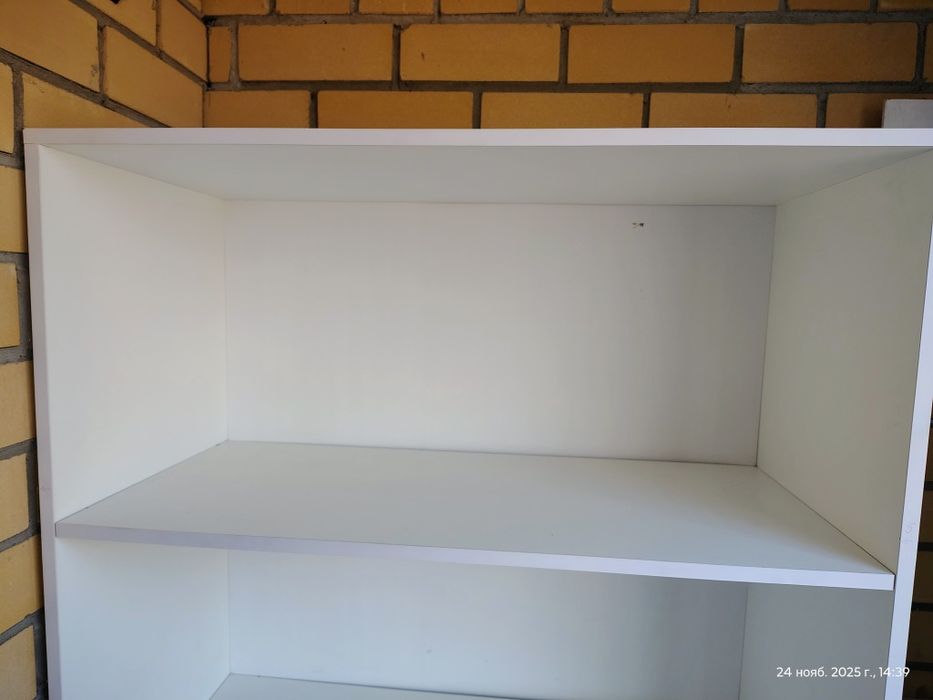 Продам шкаф для торговли