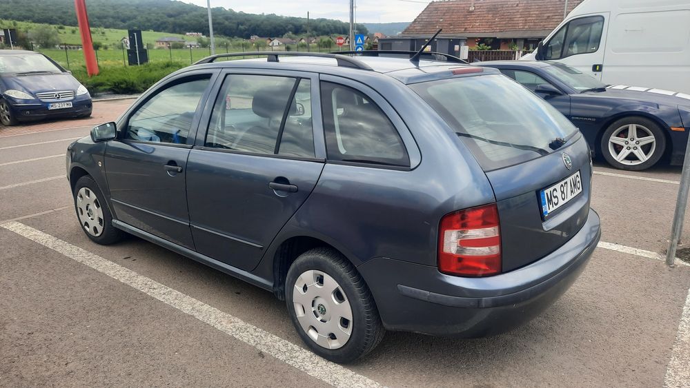 Vând  Skoda fabia