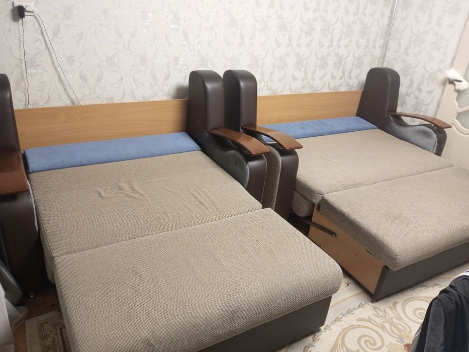 Диван в зал 2 шт