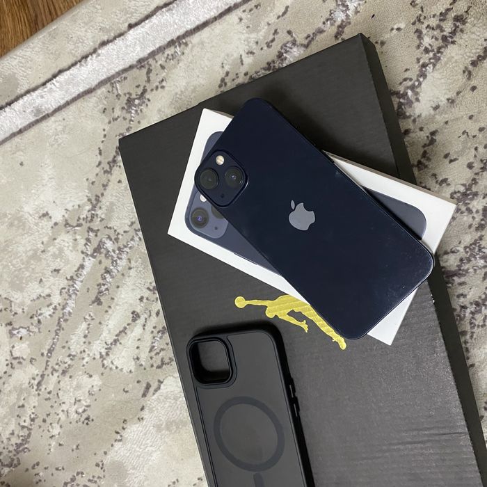 Айфон 13  цена 170000