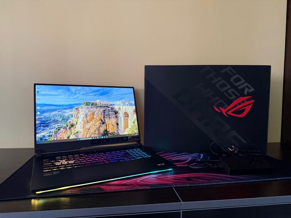 Asus Rog Strix G713