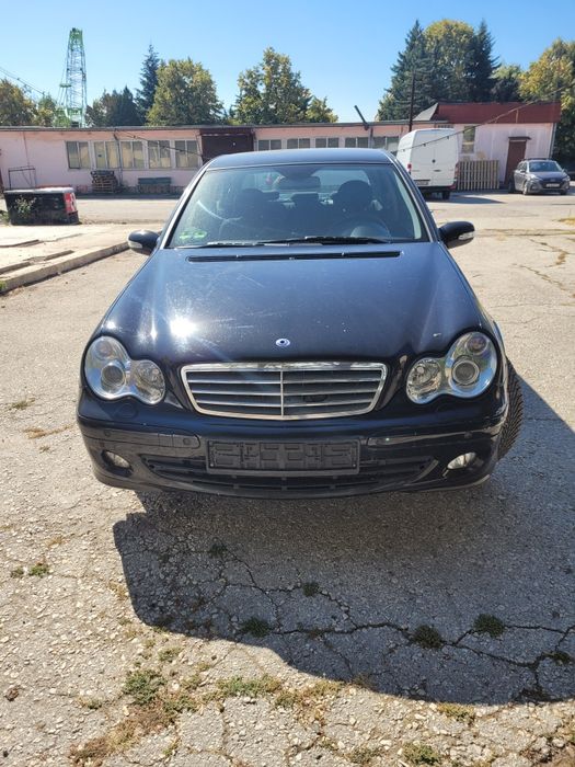 Продавам Mercedes