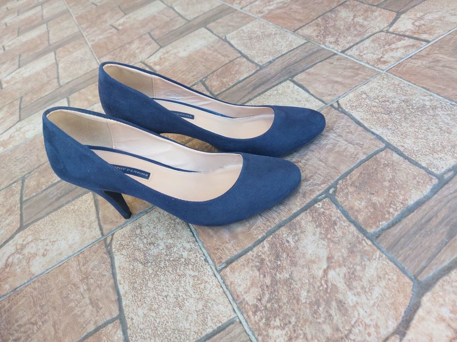 Обувь ,туфли женские