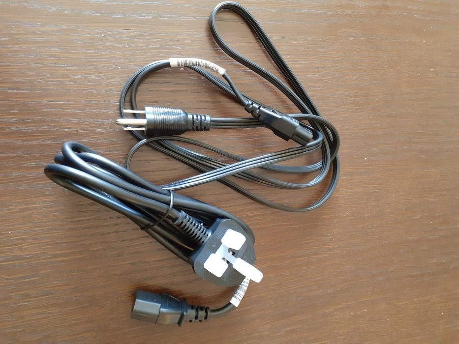 Захранващи кабели