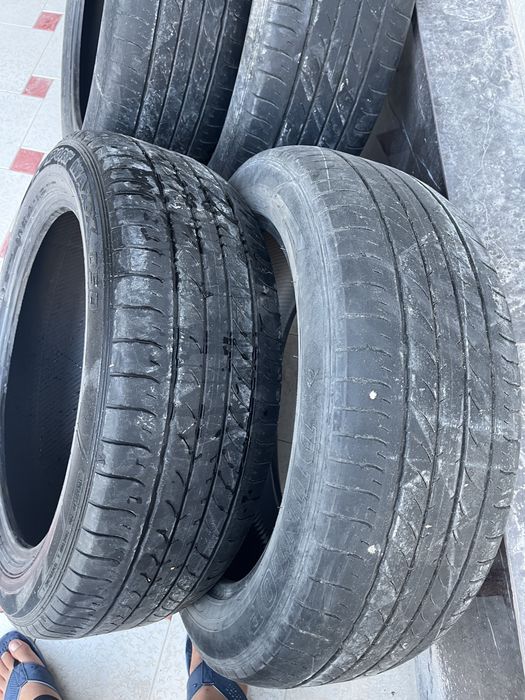 Шины 235/55 /20 Dunlop
