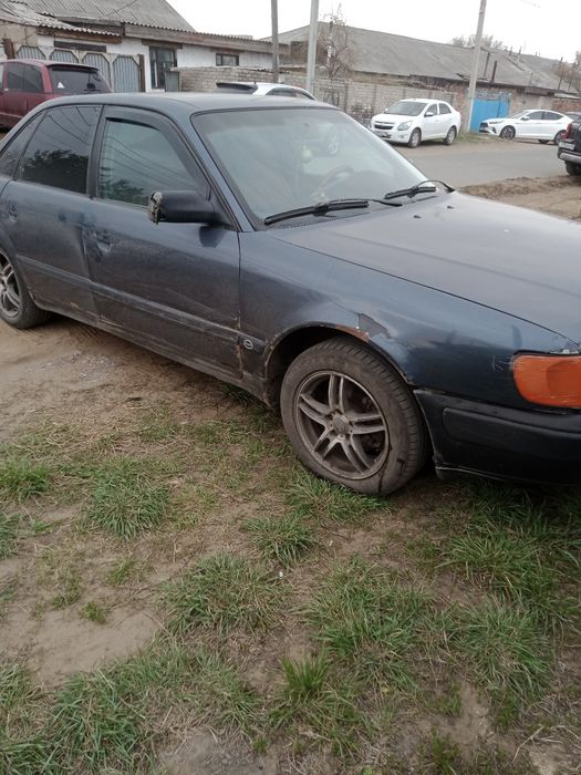 Продам Ауди 100 с4
