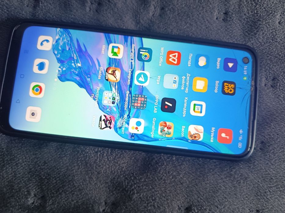 Продам орро а53, 4/64, есть NFC