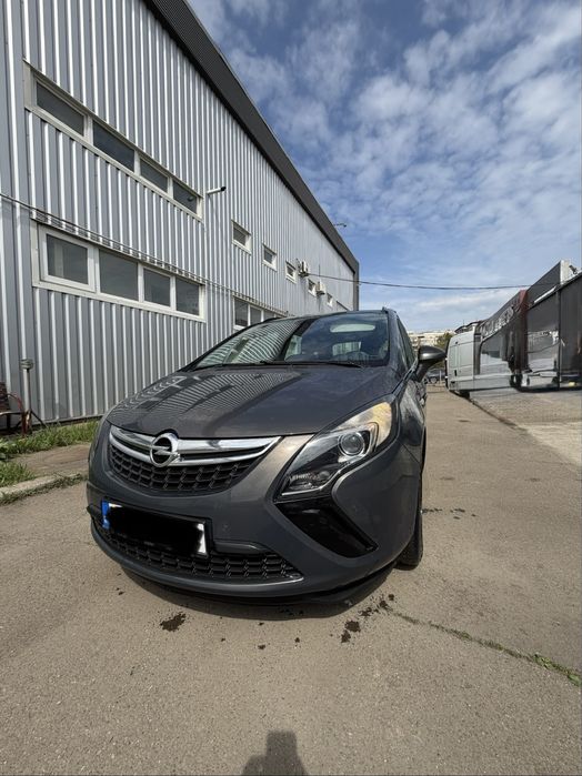OPEL Zafira 0
