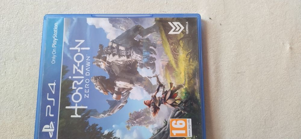 Jocuri de ps4 in stare foarte buna