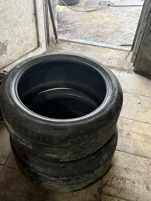 Продам покрышки сразу пару