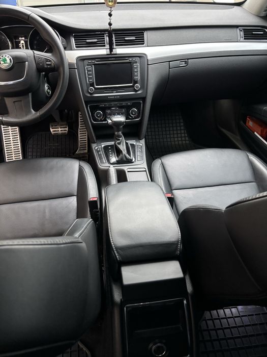 Vand skoda superb 2.0 tsi