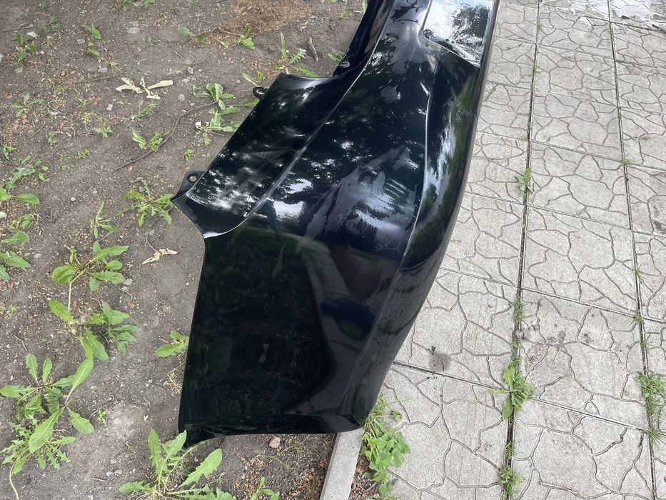 Продам передний и задний бампер Лада Гранта