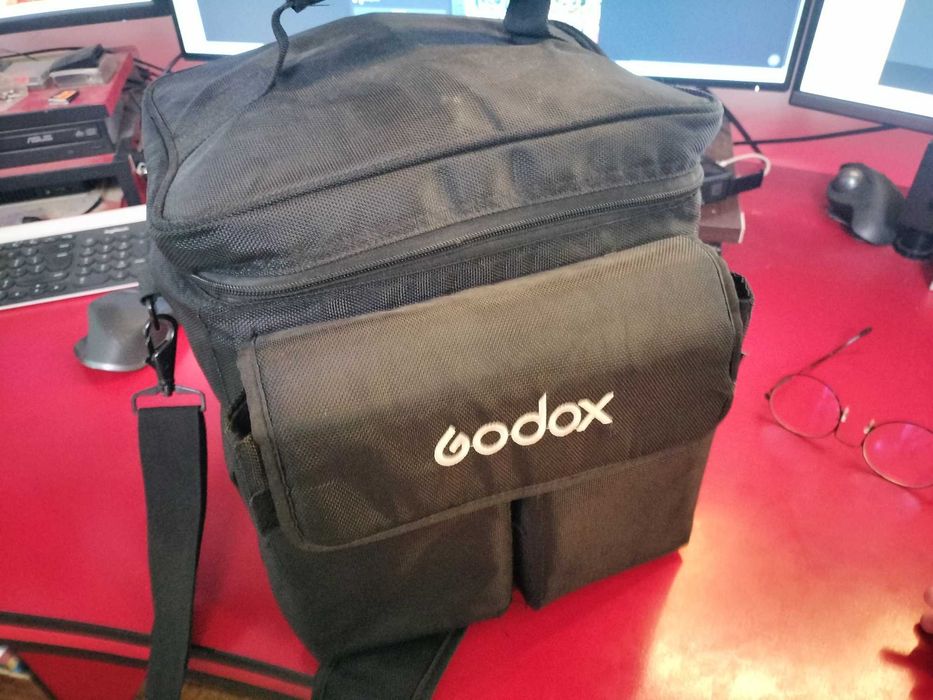 Vand/Schimb Invertor tensiune pGodox LeadPower LP800X powerbank