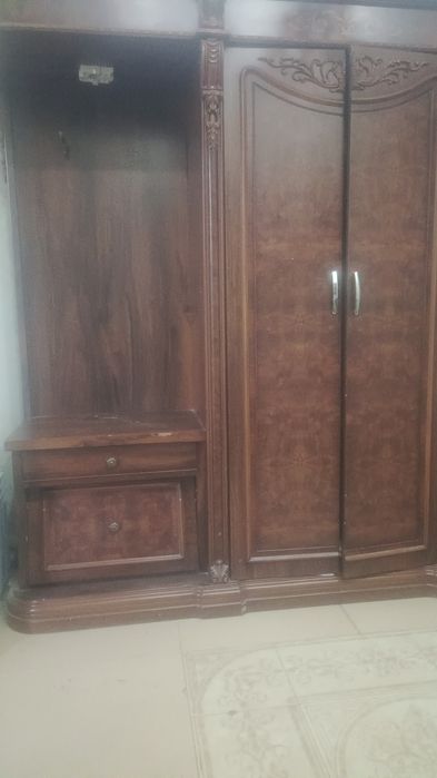 Мебель прихожей  отдам даром