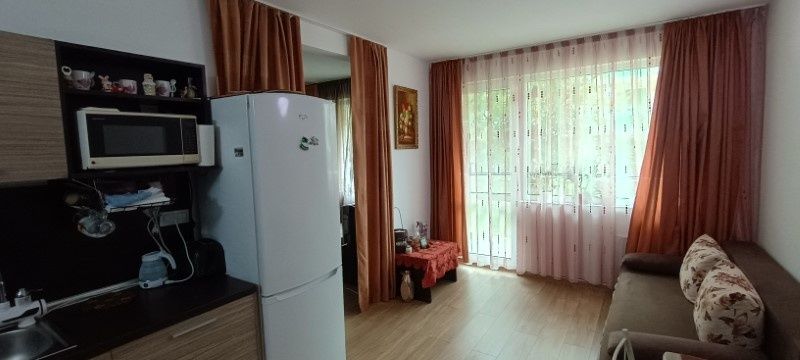 Продава се Двустаен апартамент в Бургас, Сарафово - 52 кв.м за 1404 €/кв.м - Снимка #10