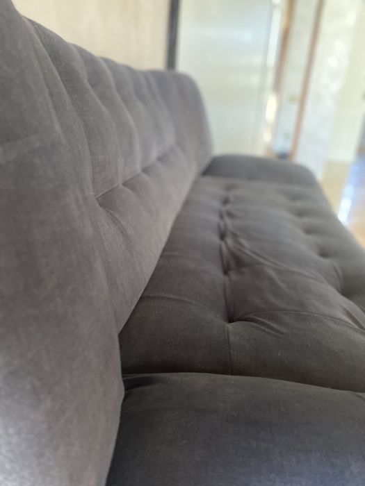 Диван (типа честер)