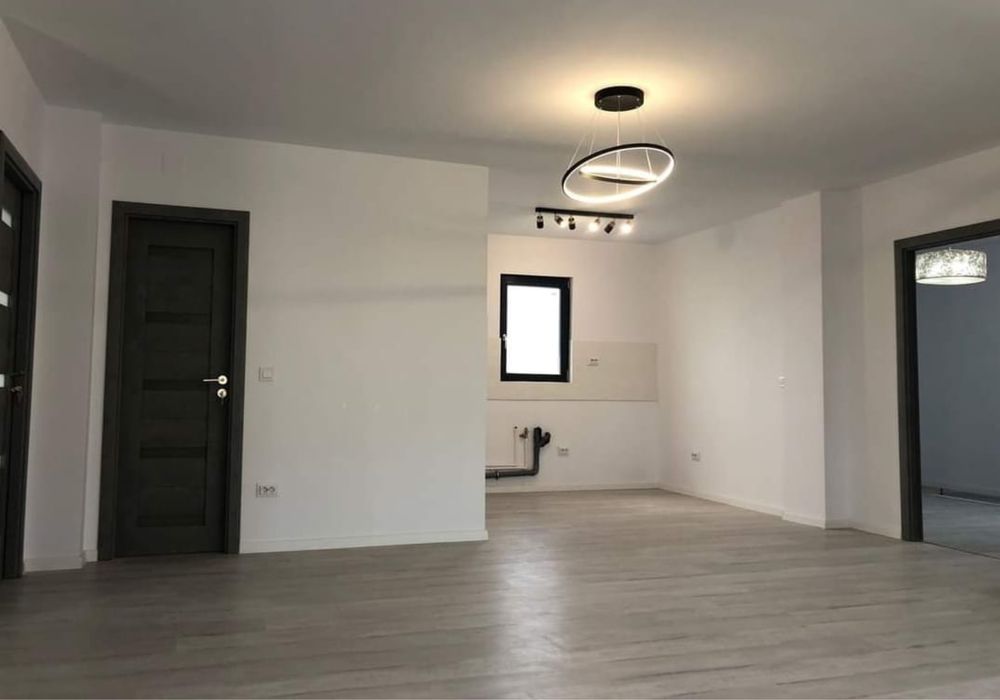 Vand case din panouri sandwich