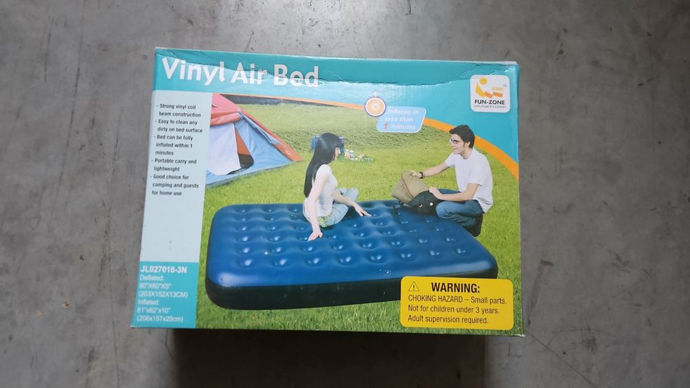 Промоция!!!Надуваем матрак спалня 203/152/22 с 2бр възглавници и помпа