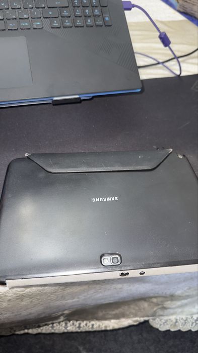 Планшет Samsung Galaxy Note 10.1 (Экран в идеале!)