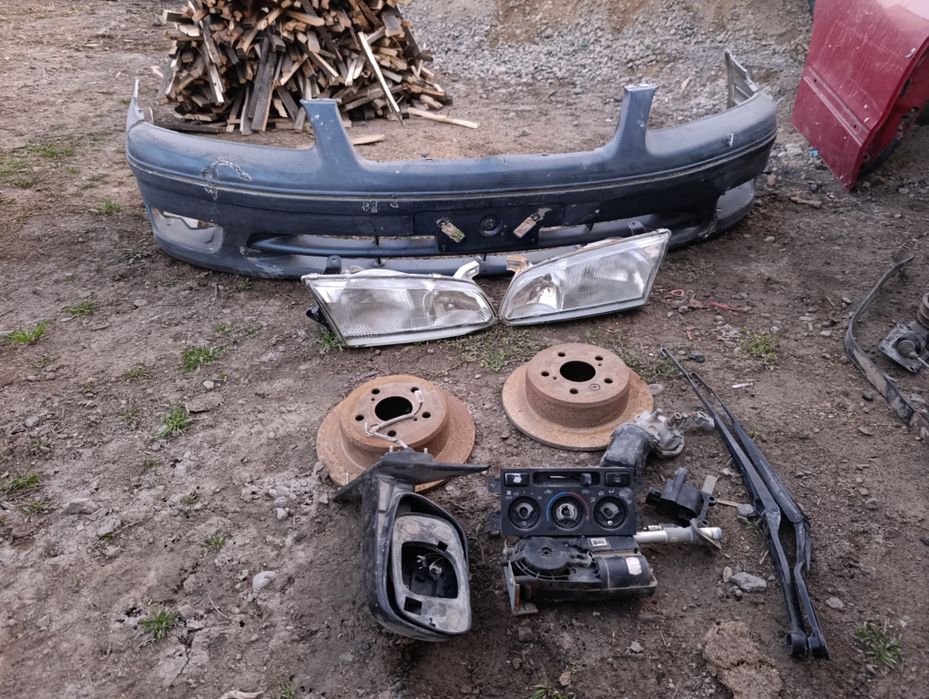 Бампер тойота камри 25