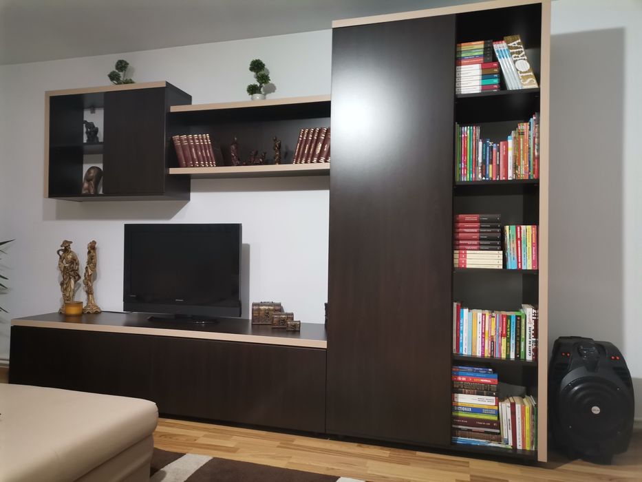 Mobilă living  aproape nouă