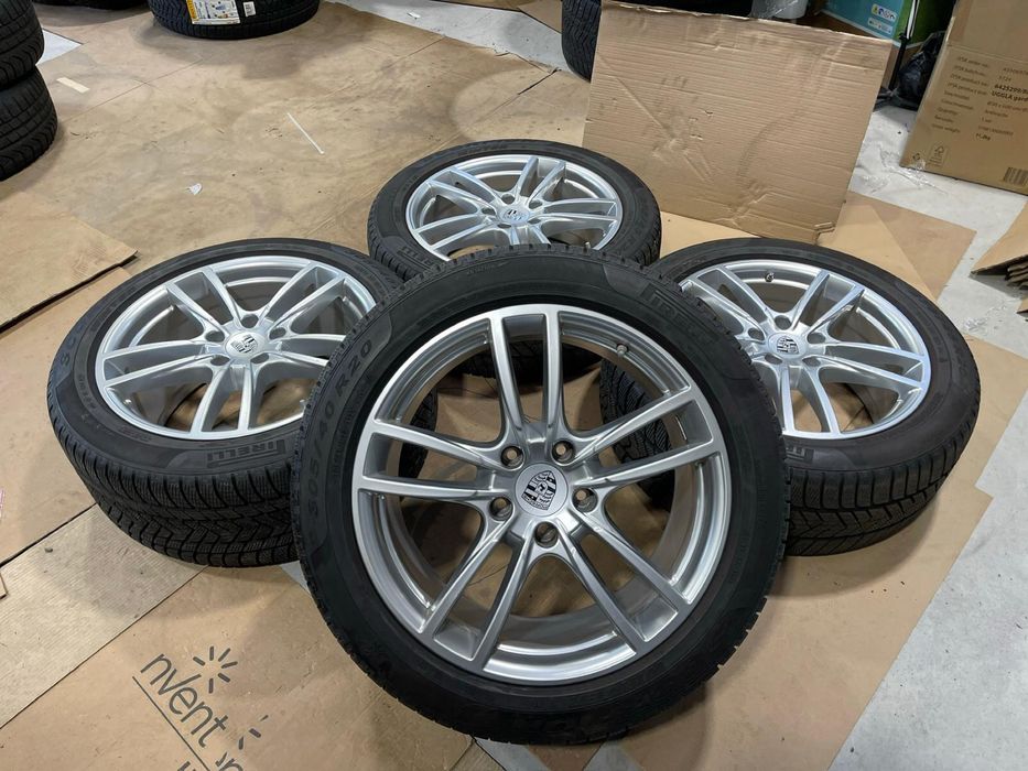 Roti iarna Porsche Cayenne 20 DOT2023 ca si NOI FACTURA