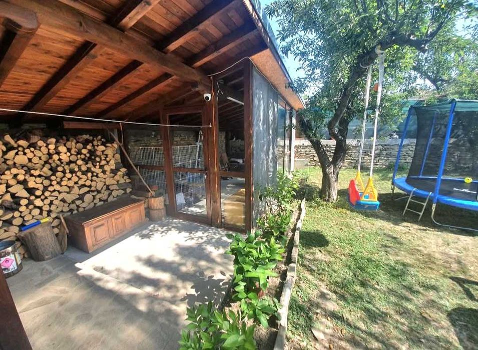 Къща в град Килифарево