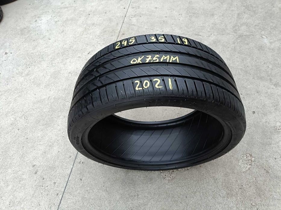 O anvelopa de vara 245 35 19 kleber dynaxer uhp profil 7,5 mm