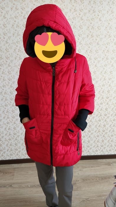 Женская куртка (весенняя)