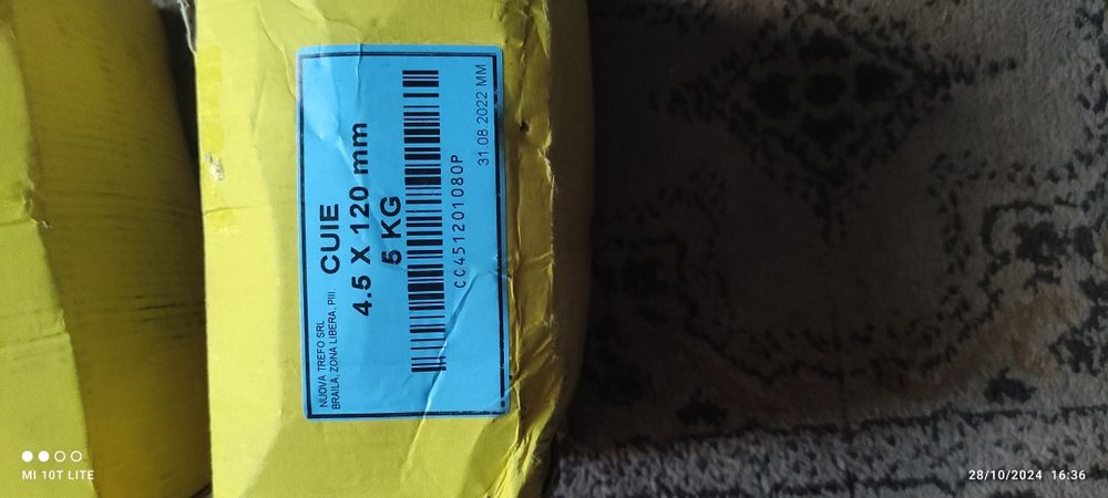 Cuie construcții 5,5 lei/kg.