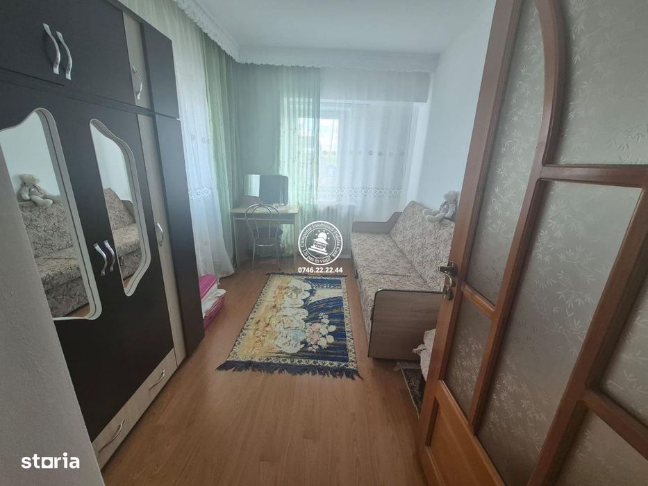 Apartament 3 camere decomandat Pacurari Iasi