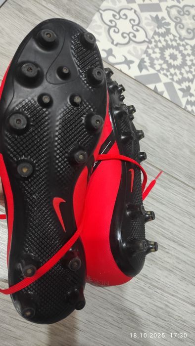 Бутонки Nike Phantom VNM-42 номер